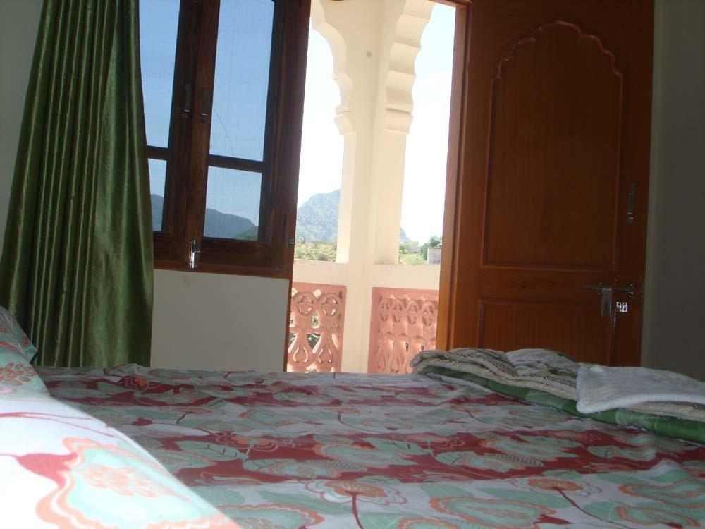 Pushkar Lake Palace Exterior photo